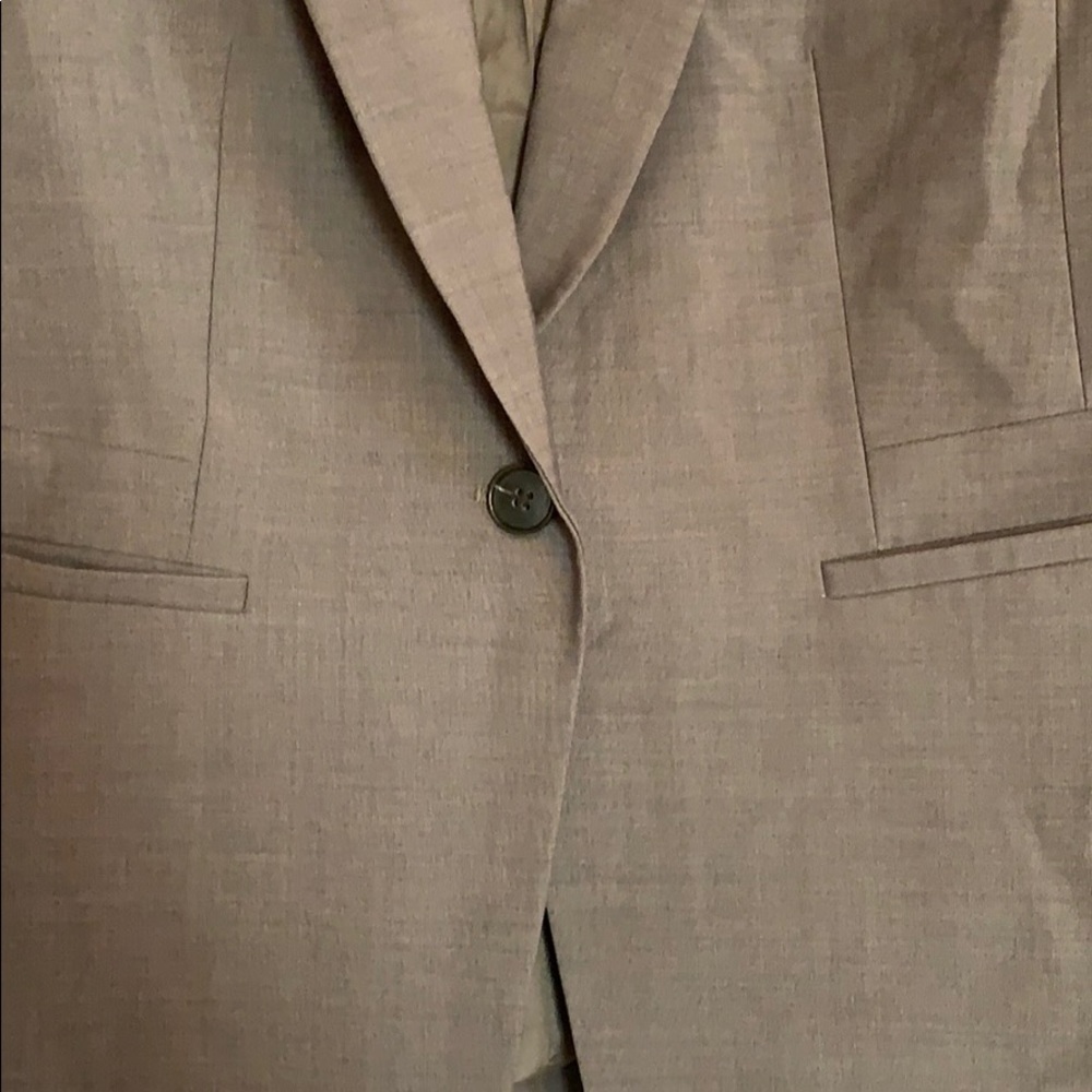 Blazer - Picture 2 of 5